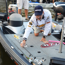 7525C891-15A0-474B-B9BB-FC5B72975473