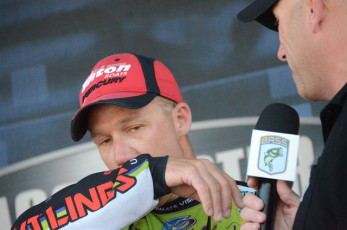 754F2FBD-187E-4E27-BC73-FE0931D712E6