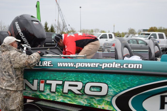 7560E47F-A6D9-42A0-9EB5-1E96D1615A72