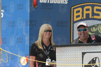 76935230-23F1-4ACD-AB8B-970ACDFE8B62