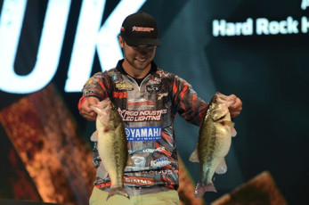 76D892BC-EC27-4B62-A6B9-73A85C8D9E5D