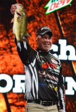 76F198F2-9C75-4897-AA0B-AD1FE32BC34A