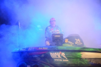 772DCF77-F5D3-4EF7-8719-E238420C74B9