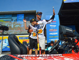 77DB47A2-A4BE-483A-B830-6F596F1DE48C