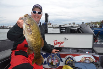 78FD960F-4081-43E3-B074-CA90462A07E6