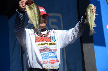 79B8DAA6-5E2B-43A9-90CF-124C17BD9BE5