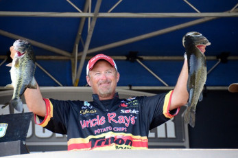 79D9C1DC-635B-47AA-9F8C-51EF75382CE7