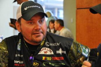 79FE4D6E-896D-4BF1-A0FE-5A139D23CF3B