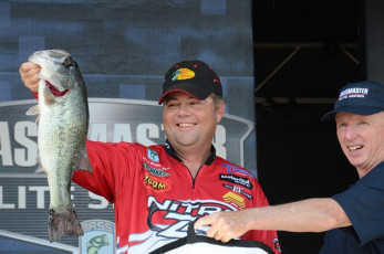 7A0F39DE-27F3-4CEC-9B36-13C6562FC835