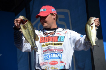 7B281D07-E7DC-4D49-B500-8D06B25DA85D