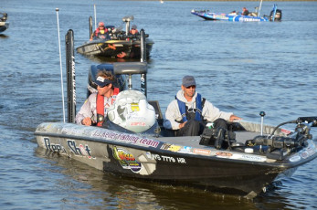 7B42B265-F0CA-4A1E-B731-4F51696A07A9