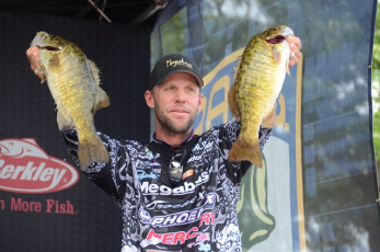 7C09CB6F-9FDB-4469-B141-1CB8E87F4114