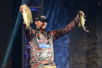 7D0C3986-08A2-4C05-A9C9-01E71C76D744