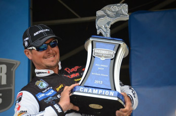 7D77C9EE-BAA1-4267-878C-EEA272D969A1