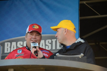 7F39063E-11ED-4CAC-B69A-85B9A5630BB4