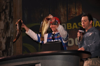 7F4CBE14-1818-4F11-B044-8670A880494C