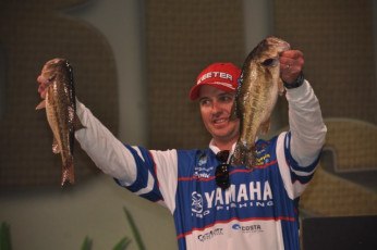 7F61A625-5255-4D70-84A7-376A2AA0DC6A