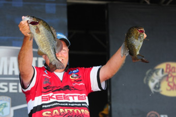 7FBC6A35-CABA-4575-8391-138B684165D4