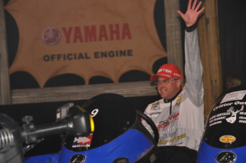 7FCB0A60-97EC-4228-97E8-06B95F8DB162