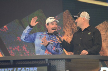 81175BBE-22F8-41E4-9EC2-AF2A69B44280