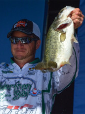 813C80A0-0688-43F2-939D-47DA2A870F2C