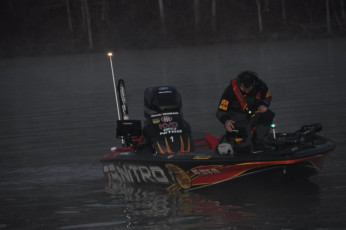 815520DB-50AC-48F2-8FD1-0545B43F102A