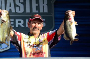 815F307D-BA0C-4BA4-96CF-6F188B08A0B3