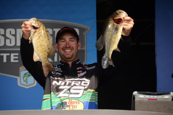 81B5FAD7-B0FE-434E-9154-26C87551F9CE