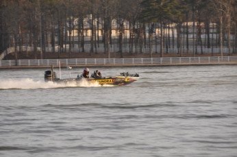 82BD96CE-A75F-4445-BACA-CD27A14E8CFC