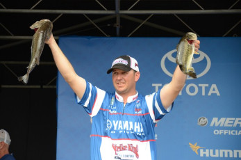 82F8DF13-8C1A-462A-8A4B-6321783E5D59