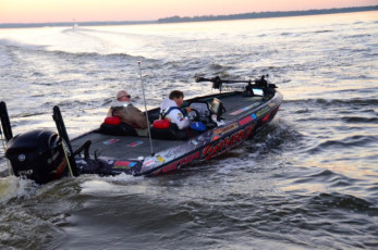 831251FB-42CF-445B-9FF1-CB2951EF83DC