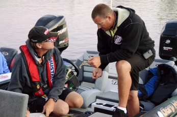 83230276-597E-4B5B-AABE-13EF924AE1A5