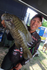 83717E48-A38A-41C1-BC30-B1FBC41C3A46