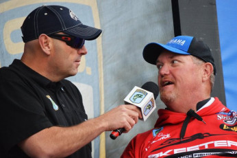 84289585-007B-4A20-A6AE-184C5F016303