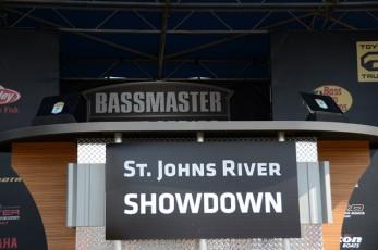 8482A53E-C4DE-40CD-A2A9-5E04541EE809