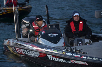 85309693-8B64-40FA-BAEF-7930379D9932