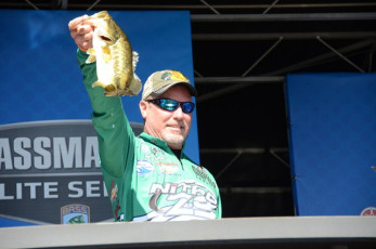 8653F7F7-4AE6-4795-B5DA-783C8743A65E