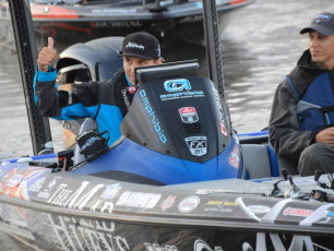 865FECE0-A6B8-4C82-91AA-87B9D50FC18E