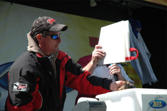 86A703FE-664D-4BBC-A949-96EDA80BA08B