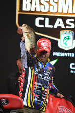 86AF7902-7901-4D8F-898D-73837BD75BD5