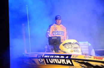 86E94336-6CAA-43FB-A7CD-52A3907D3D75