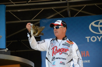 87C8CE01-F9FE-4CAD-939F-764290F6B484