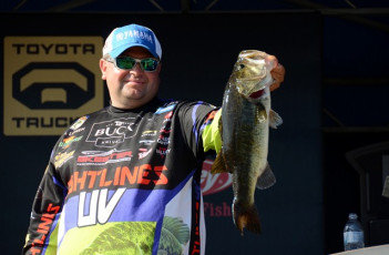 88E74101-383D-4233-89B0-AD785A0753C9