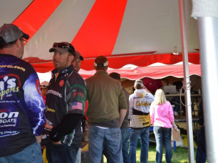 88F42D93-7F2E-4A7F-9333-8071037D8430