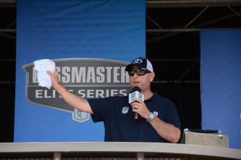 8920D03C-B6A4-45CA-AF6D-58782EFC4934