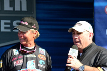 892E60CF-CF34-47A7-AF73-BC188FA8BE78