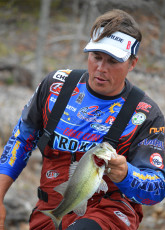 89C82AE1-C850-4D70-92E6-693D1677575D