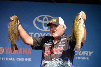 89F582F6-7AB0-46F4-8D3D-382871764884