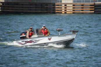 8B6954E0-CBBB-4DD0-9CDF-099C143690AE