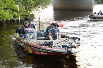 8BF4F8B2-9C00-40F0-8D30-8DD05C691D9B